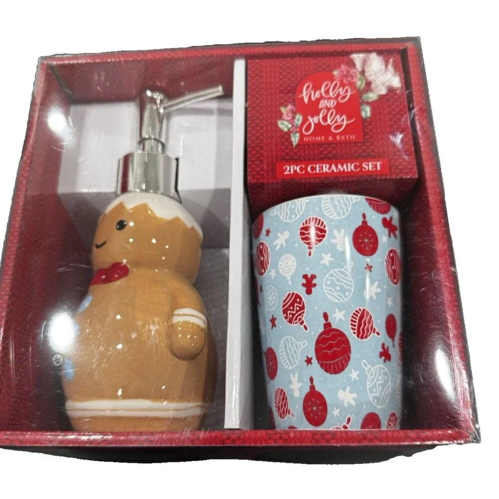 Holly & Jolly Christmas Bath Set 2pc Soap Dispenser & Tooth Brush Holder New